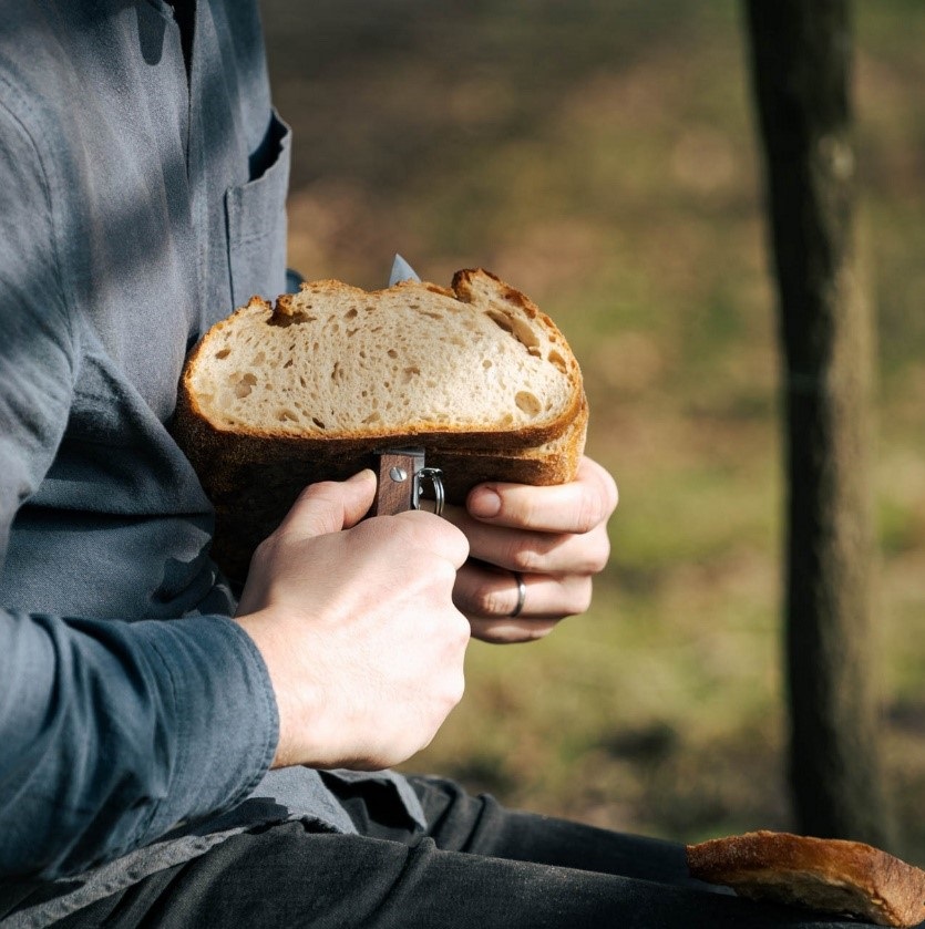 IBEX zakmes met brood